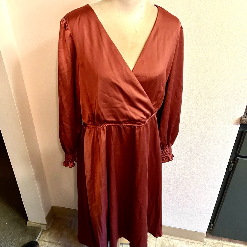 Taylor faux wrap dress rust colored satin sz 12 elastic waist new with tag